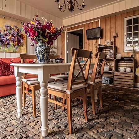 B&B "De Kleine Vesting" Elburg Exteriör bild