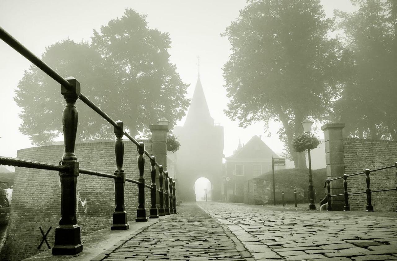 B&B "De Kleine Vesting" Elburg Exteriör bild